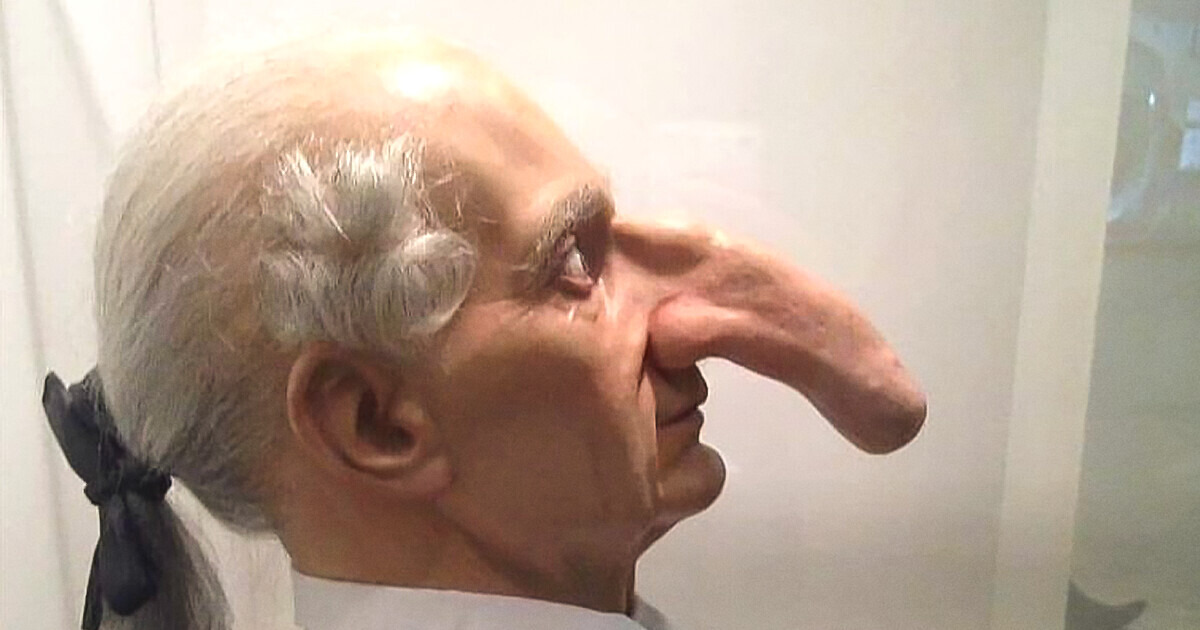 Thomas Wadhouse, Thomas Wedders, longest nose statue