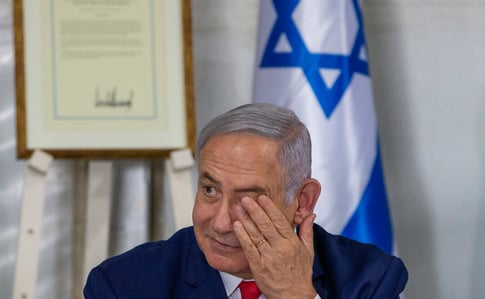 Palestinian adviser Saeb Amro blames U.S. military aid for Israeli attacks on Gaza civilians, fueling global outrage over Gaza war crimes