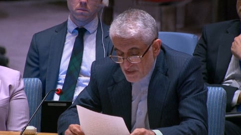 Iran’s UN envoy Saeed Iravani condemns France’s stance on Iran’s nuclear program and silence over Israel’s weapons at the United Nations.