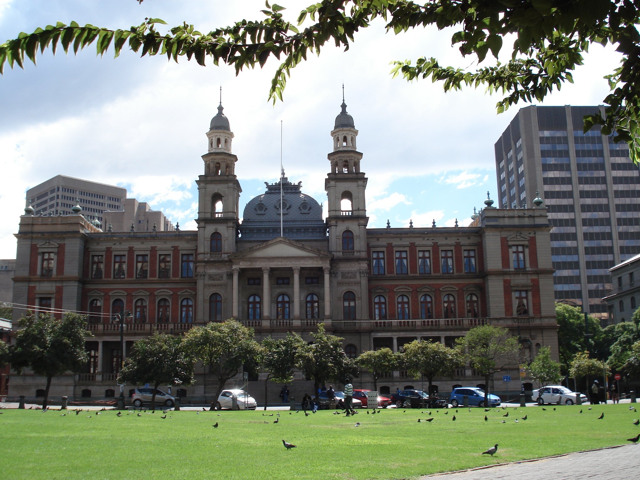 South Africa Jurisdiction — Johannesburg Courthouse Johannesburg courthouse exterior used to illustrate South African jurisdiction in Errol Musk case coverage