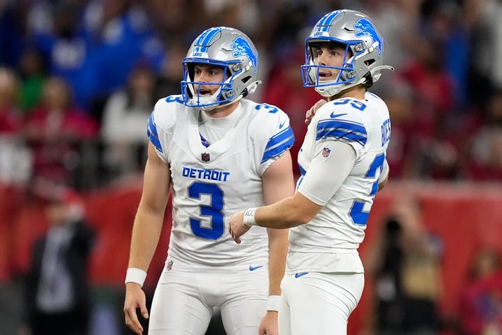 detroit lions vs houston texans, match player stats, jake bates 52 yard field goal, 2024 lions texans