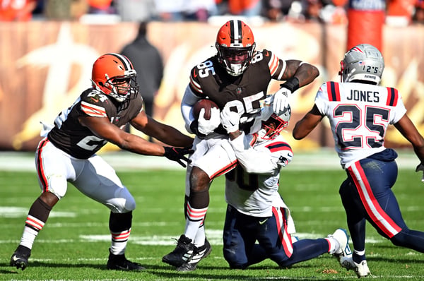 Cleveland Browns vs Denver Broncos match player stats: Jameis Winston 497 yards, Jerry Jeudy 235 yards, defensive pick-sixes