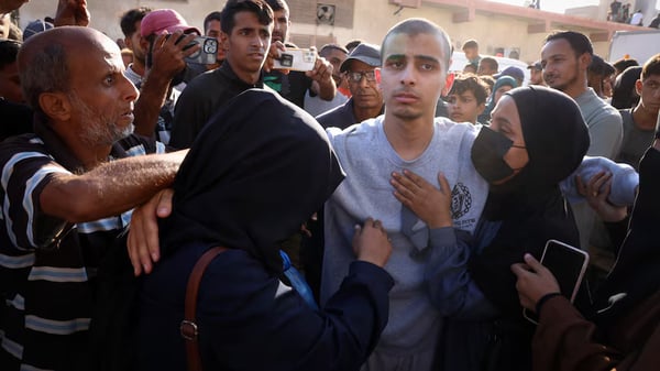 Palestinian prisoners reunited with families in Gaza
