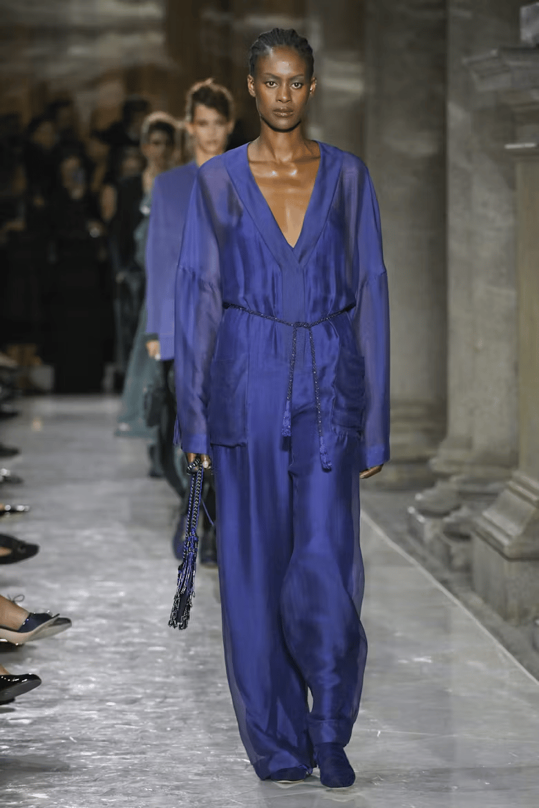 Giorgio Armani final fashion show Milan Brera courtyard lanterns