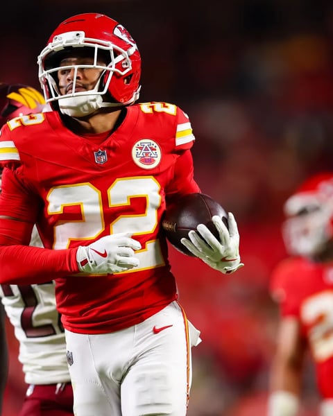 Trent McDuffie fined by NFL for facemask on Colts TE Tyler Warren Week 12