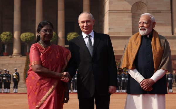 The official welcoming ceremony for Vladimir Putin, Indian President Droupadhi Murmu, and Indian Prime Minister Narendra Modi. Photo by Konstantin Zavrazhin