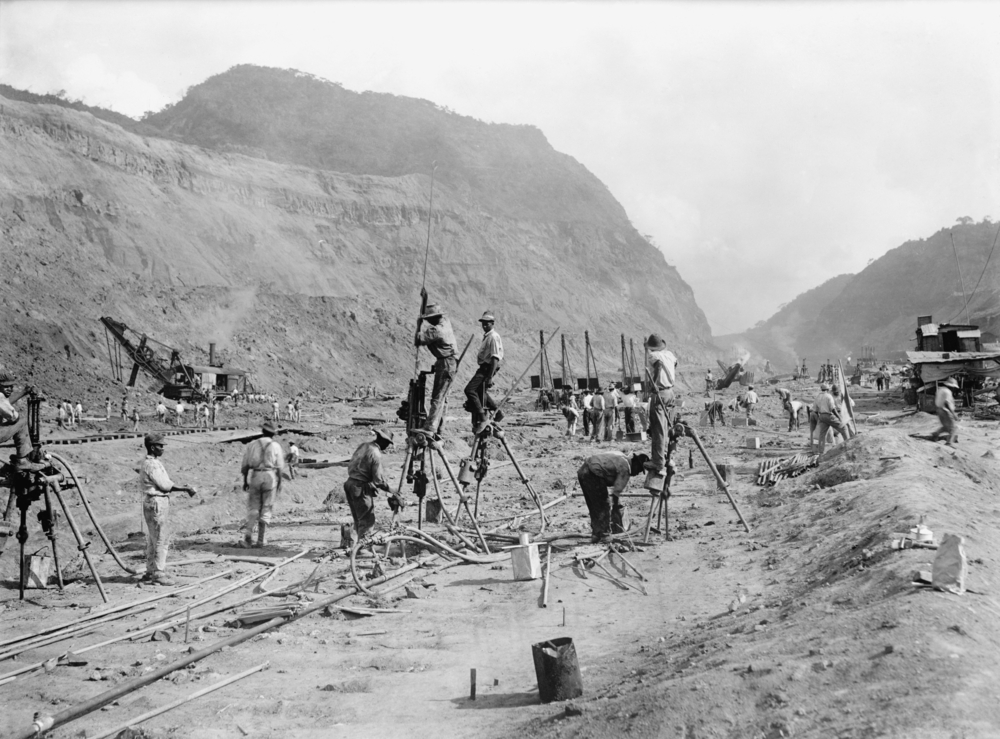 French Panama Canal Construction - De Lesseps' Failed Attempt 1881-1889 French workers constructing the Panama Canal during Ferdinand de Lesseps' failed attempt 1881-1889, showing disease outbreaks and yellow fever casualties