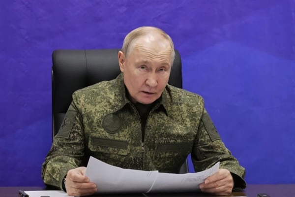 Putin announces Pokrovsk victory Russia Ukraine war day 1380 Odesa threats