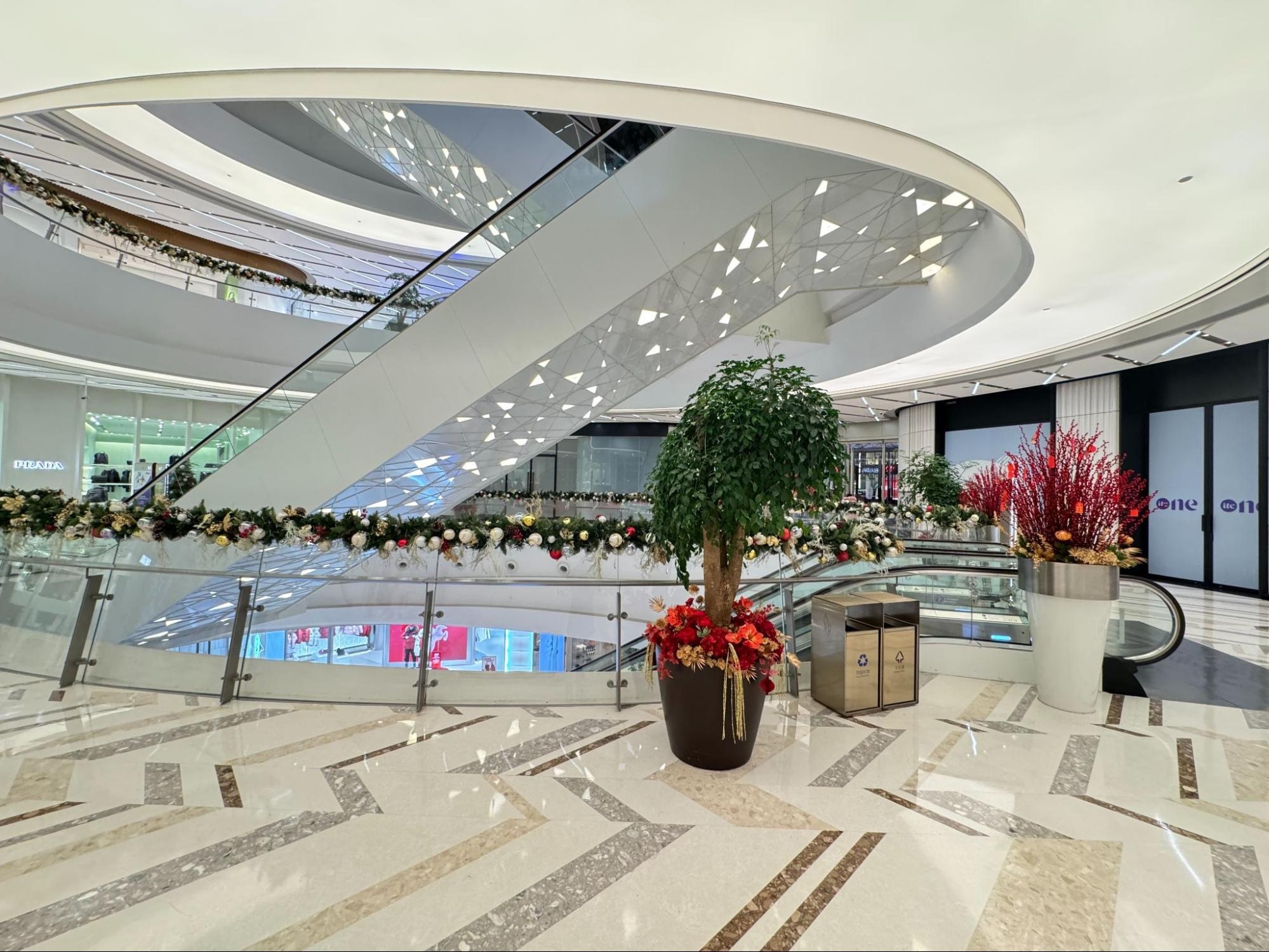 Luxury retail stores in Shanghai as global brands expand in China