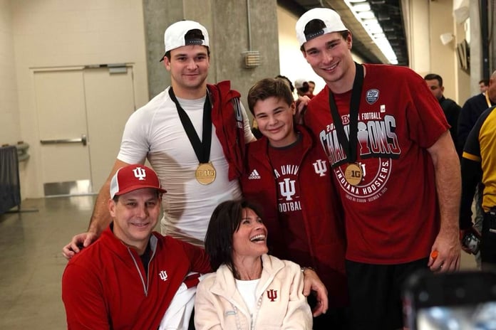 Fernando Mendoza with family skipping NFL Draft 2026 in Miami