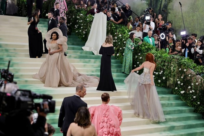 Celebrities arrive at the 2026 Met Gala in New York