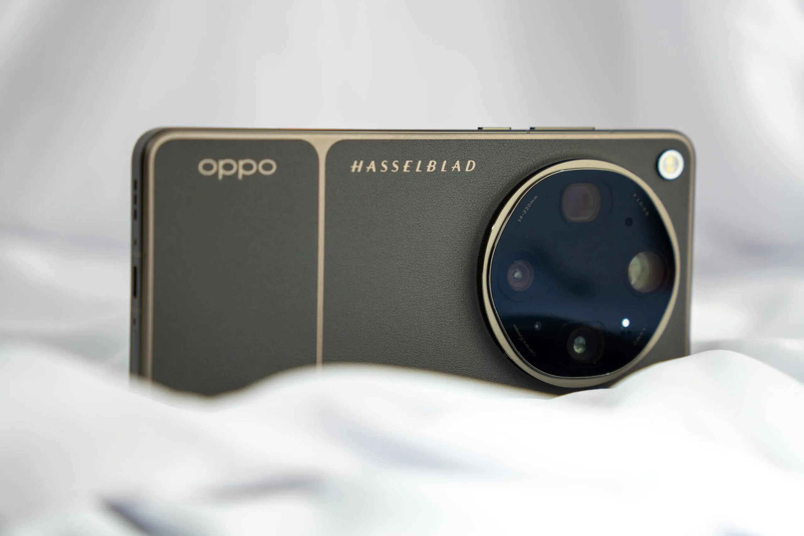 Close-up of OPPO Find X9 Ultra and Samsung Galaxy S26 Ultra camera sensors