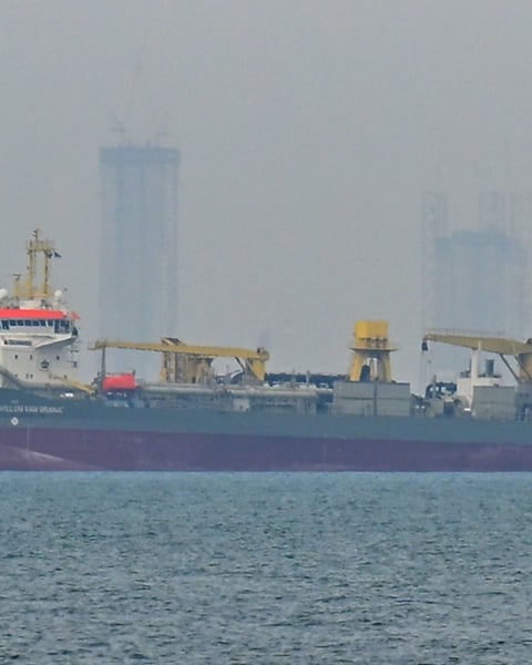 Oil tankers crossing the Strait of Hormuz amid rising global tensions