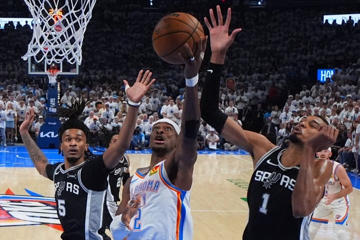 Shai Gilgeous-Alexander celebrates during Oklahoma City Thunder's Game 5 win over the San Antonio Spurs in the Western Conference Finals