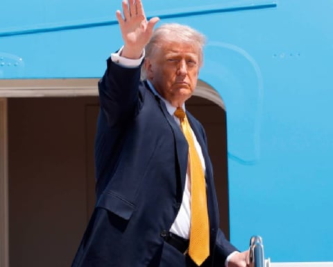Donald Trump arrives in Beijing for high-stakes summit talks with Xi Jinping