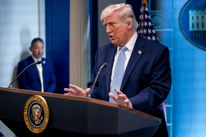 Donald Trump and Iran tensions rise as fragile ceasefire talks near collapse in the Strait of Hormuz crisis