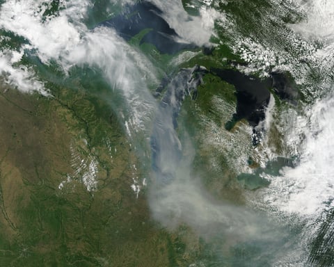 NASA satellite view of smoke from Canadian wildfires drifting south into the United States
