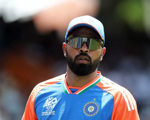 Hardik Pandya bowling in a BCCI practice session