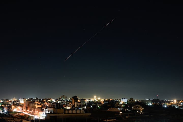 Iran fires missiles toward Israel after Israeli strikes on Beirut cross red lines, June 7 2026