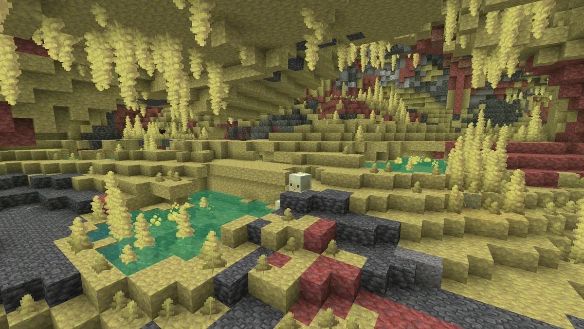 Minecraft Chaos Cubed Sulfur Caves biome with yellow sulfur blocks and red cinnabar in the 26.2 update