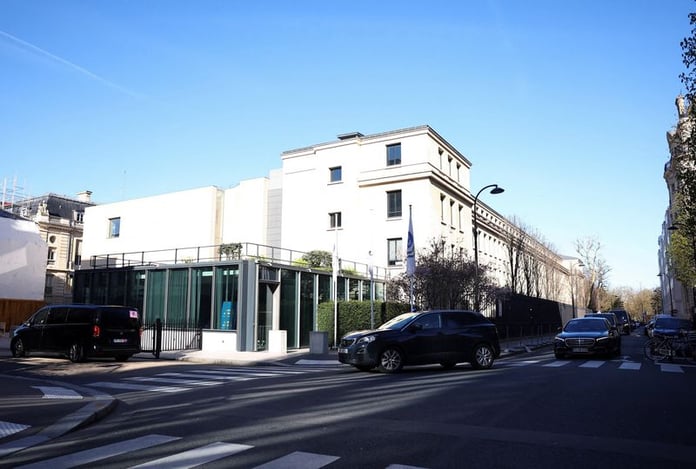 Chinese delegation at OECD headquarters Paris trade talks 2026