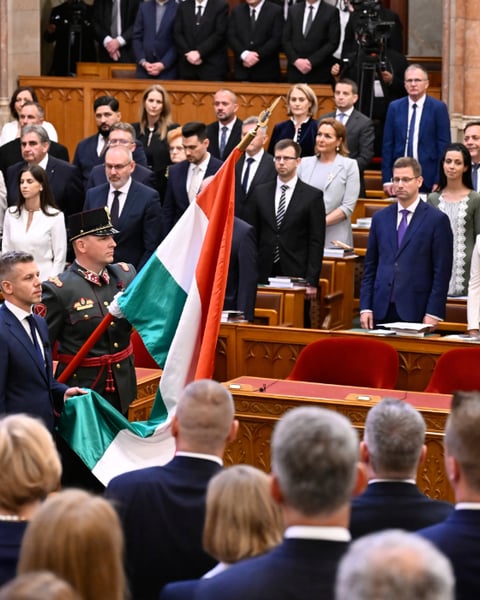 Peter Magyar takes the oath as Hungary's prime minister in Budapest
