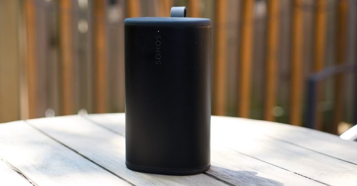 Sonos Play portable speaker in white, showing cylindrical design with carry loop and top controls