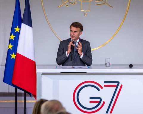 US President Donald Trump meets French President Emmanuel Macron at the G7 summit in Évian-les-Bains, June 2026