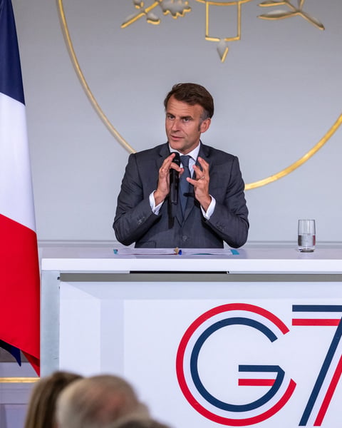 US President Donald Trump meets French President Emmanuel Macron at the G7 summit in Évian-les-Bains, June 2026