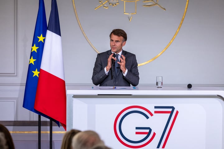 US President Donald Trump meets French President Emmanuel Macron at the G7 summit in Évian-les-Bains, June 2026