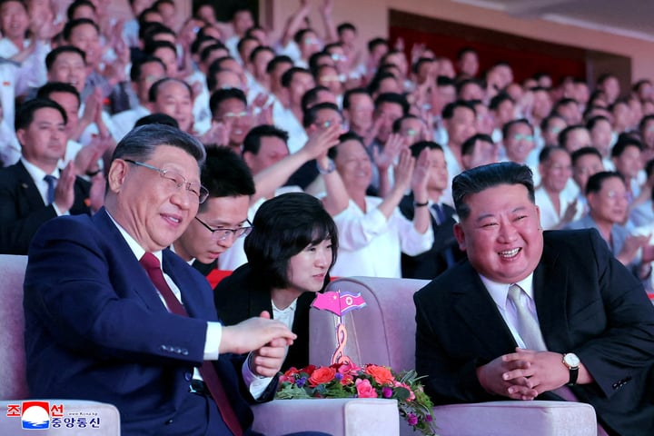 Xi Jinping and Kim Jong Un together during the Chinese leader's state visit to Pyongyang