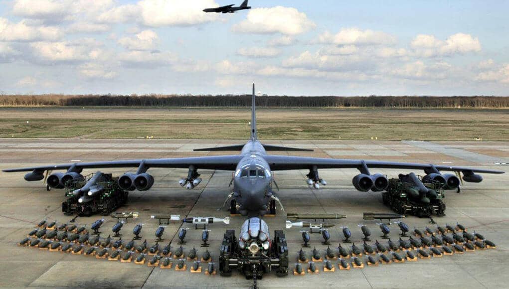 Zelenskyyy was proposed to create 150 nuclear bombs to deter Russia and Hungary