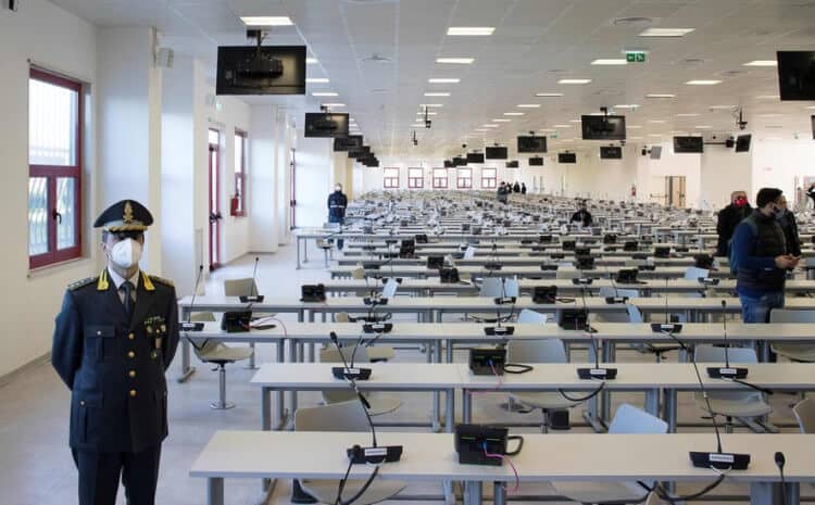 Great trial of the mafia in Italy, 350 people in court