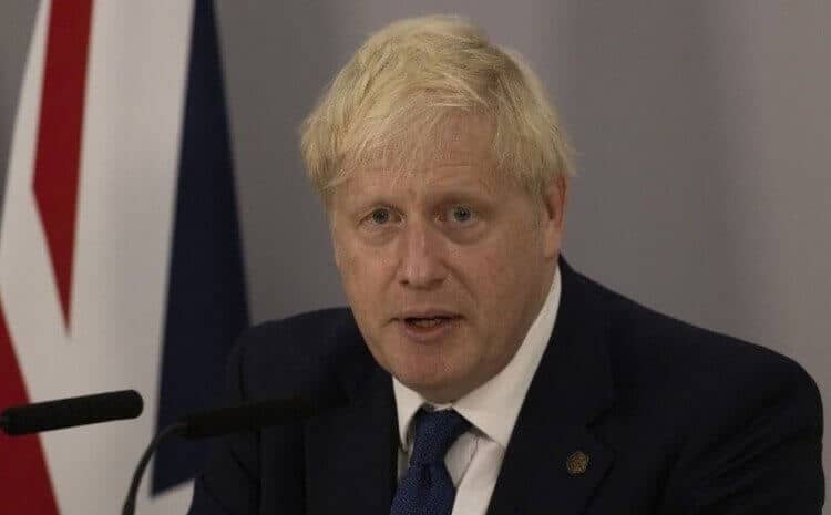 The United Kingdom, the United States, Canada and Japan are banning the import of gold from Russia