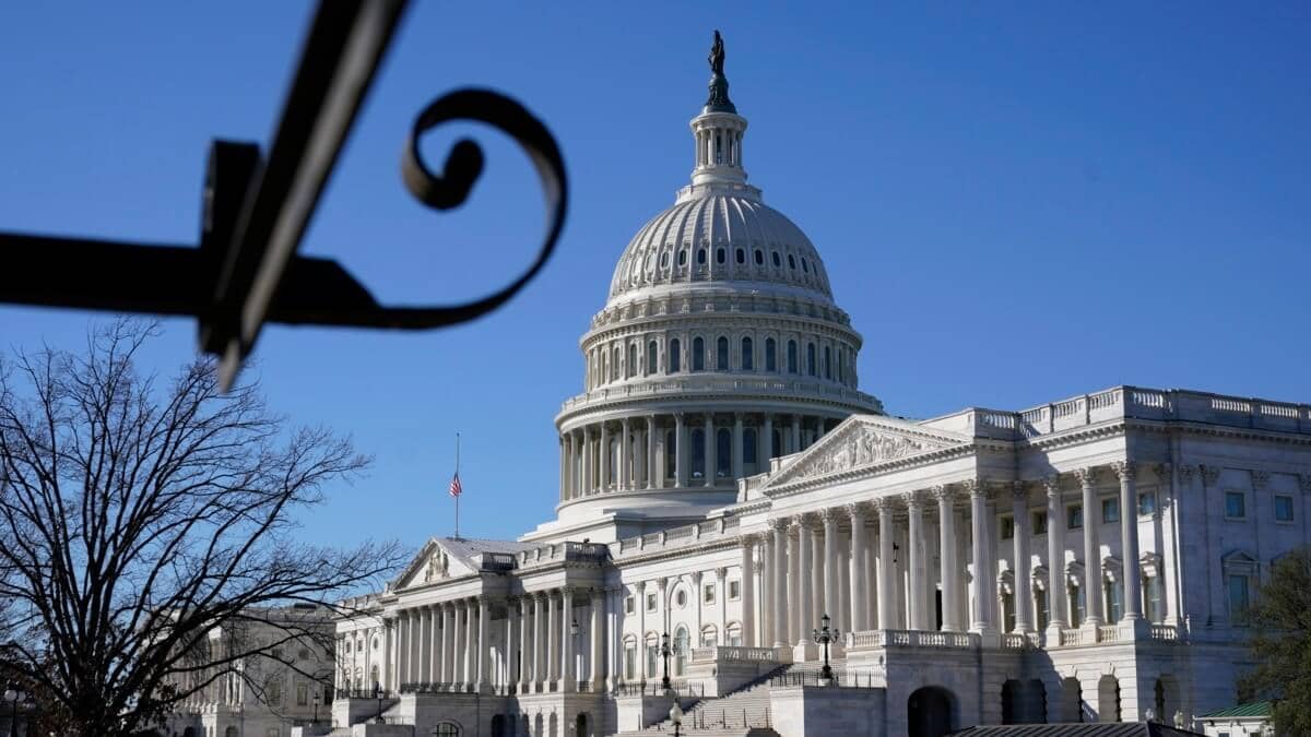 The Congress will host an annual National Prayer Breakfast