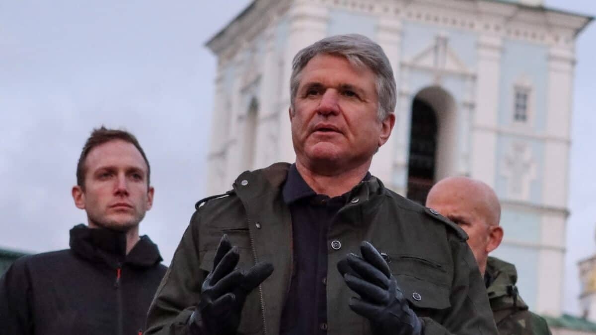 Washington is leaning towards sending long-range missiles and fighter jets