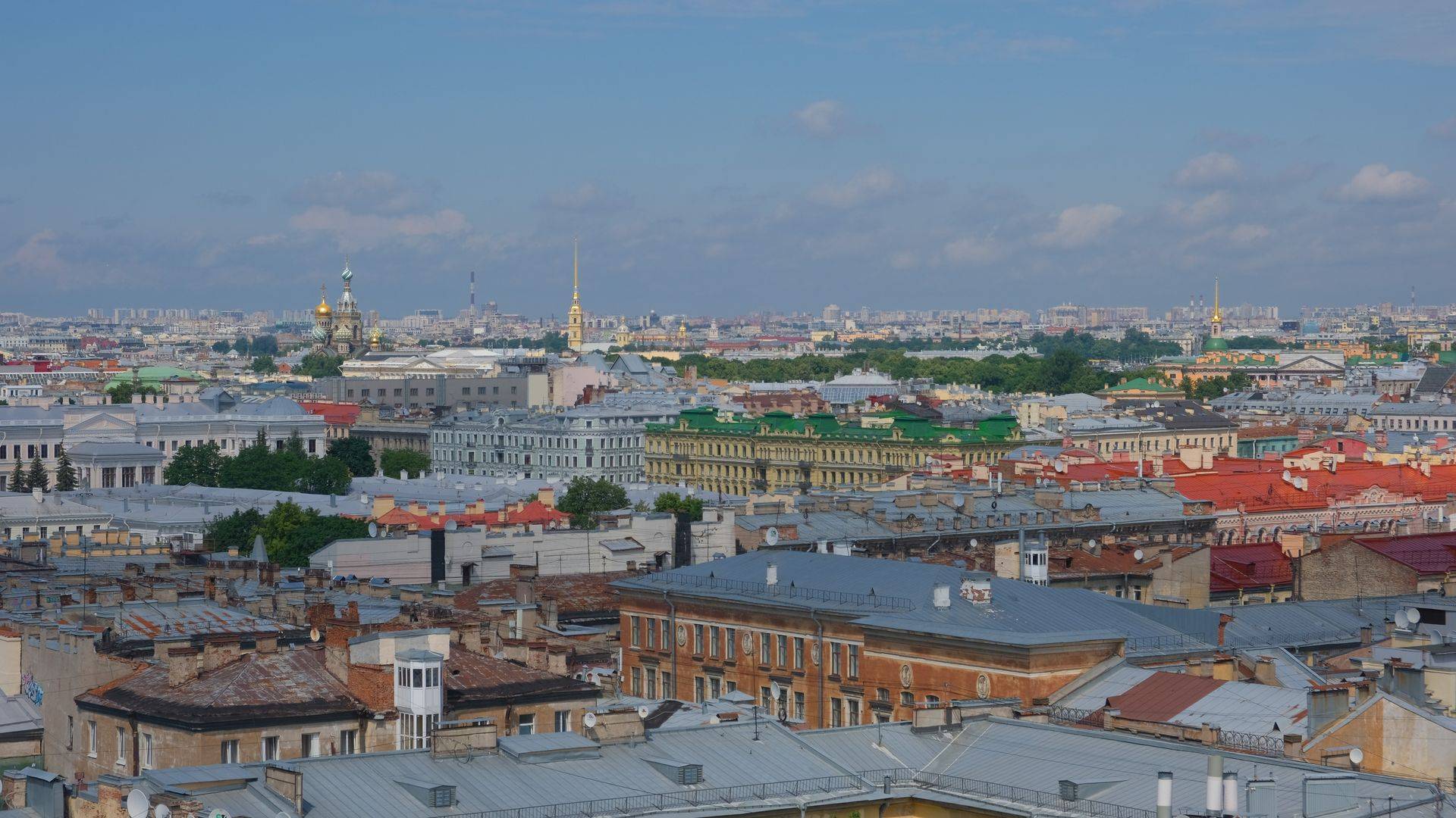 The approach of an unidentified object from the Gulf of