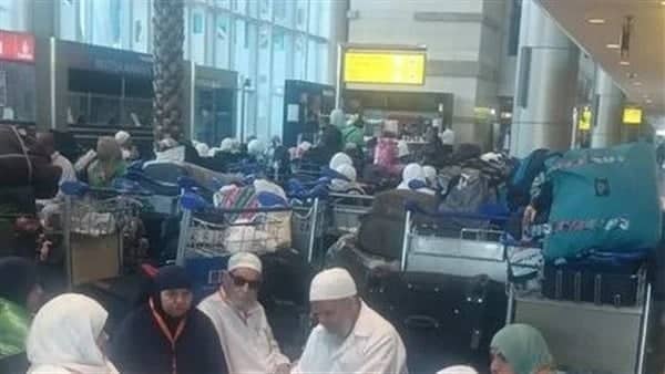 Egypt prevents 180 Umrah pilgrims from traveling to Saudi Arabia