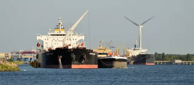 oil predicted an imminent sharp rise in prices