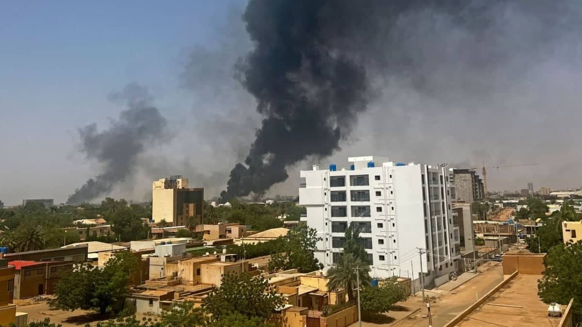 The Sudanese Foreign Ministry considers what is happening in the country an internal matter, expressing its appreciation for all efforts to calm the situation
