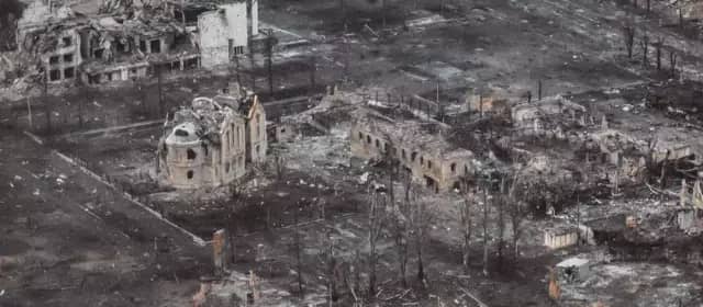 Before Maryinka is fully liberated, there are several blocks left.