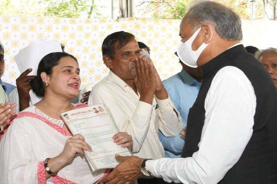 Poonam Ankur Chhabra met Chief Minister Ashok Gehlot