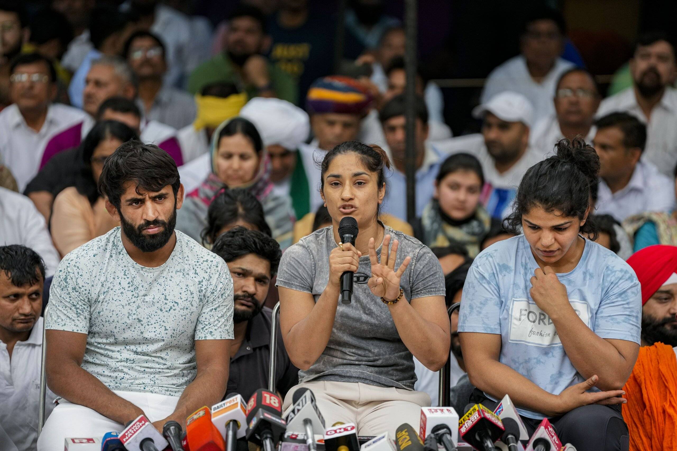 Wrestlers' Protest: Delhi Police will provide security to wrestlers-complainants, statements