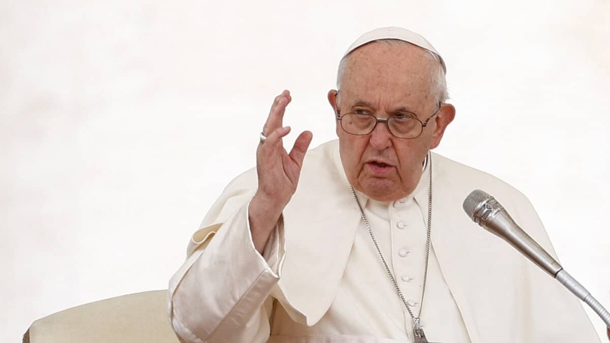 Pope calls return of occupied Ukrainian territories a ‘political problem’