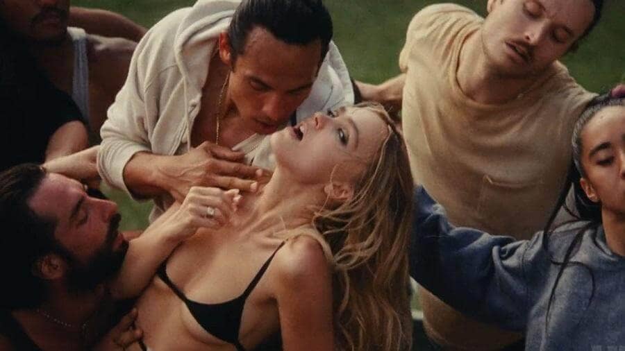 Mixed reactions to new show equated to tortured porn – “Like a Pornhub Adventure”