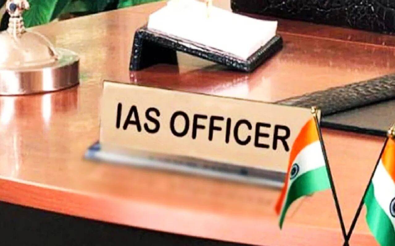 Rajasthan government transferred 11 IAS officers.
