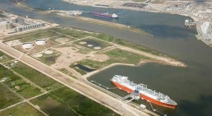 The race for long-term LNG contracts has begun