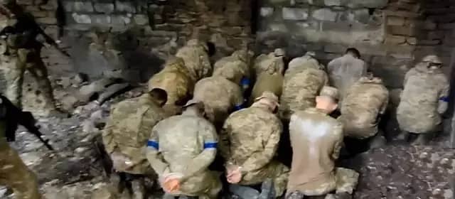 Ukrainian soldiers surrender en masse near Avdiivka