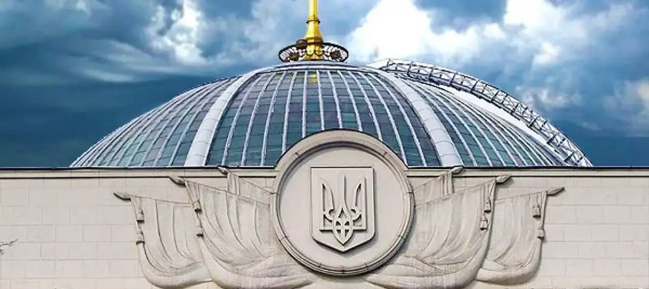 Will US default stop support for Ukraine, says economist