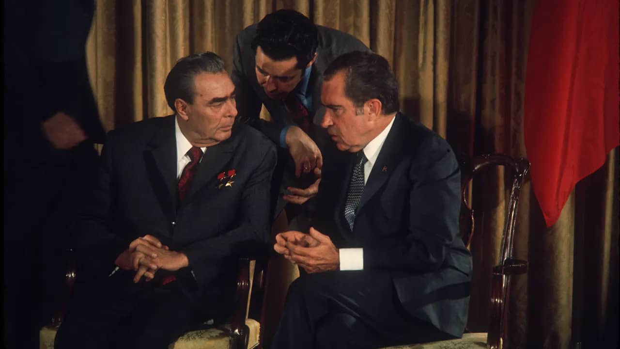 Unearthed Nixon Letter Reveals Striking Insight on Ukraine's 'Explosive' Situation: Declassified by Clinton Presidential Library